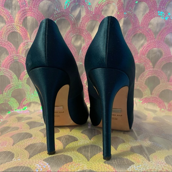 Badgley Mischka Frank Peep Toe Pump in Teal Satin with Rosette Size 9.5M - Picture 5 of 15